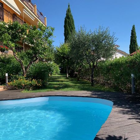 Villa Pineland Borghetto Santo Spirito Luaran gambar