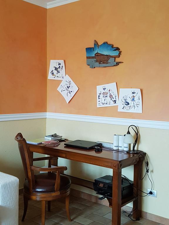 Villa Pineland Borghetto Santo Spirito Luaran gambar