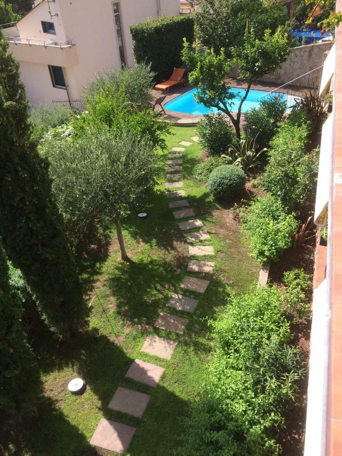 Villa Pineland Borghetto Santo Spirito Luaran gambar