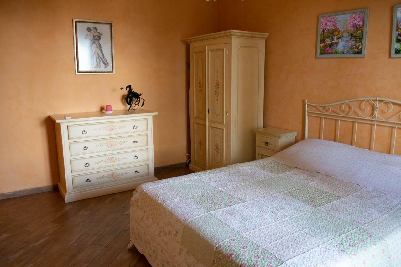 Villa Pineland Borghetto Santo Spirito Luaran gambar