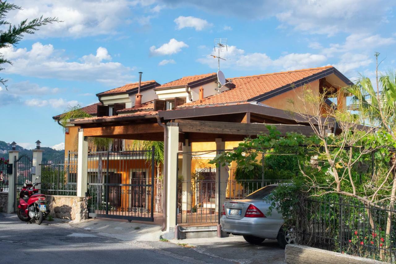 Villa Pineland Borghetto Santo Spirito Luaran gambar